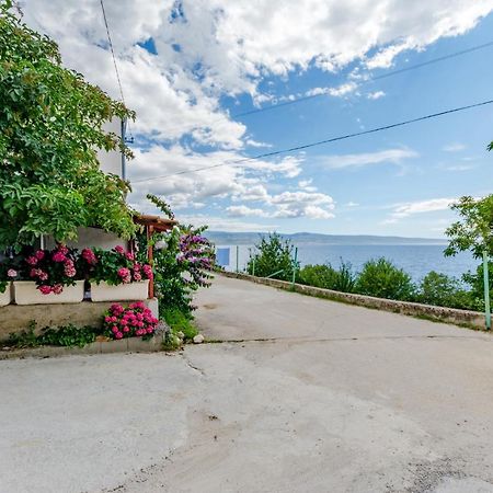 Apartment Nera Омиш Экстерьер фото